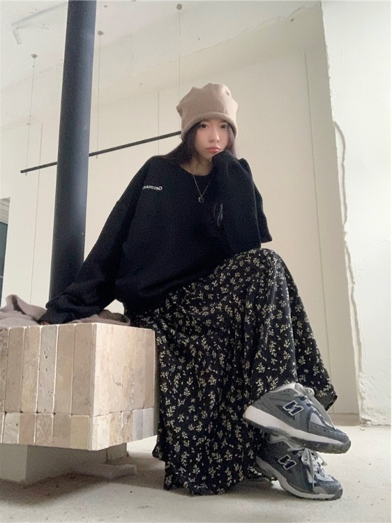 プラスサイズの女性のハイウエスト花柄ルーズフィットミディスカ - Midi Skirt Floral のレビューと価格